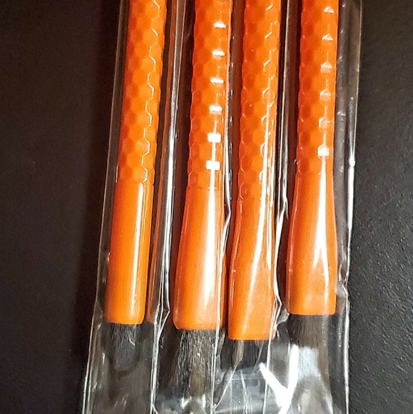 Beauty Diva Eye Makeup Brushes Set - Picture 3 of 3